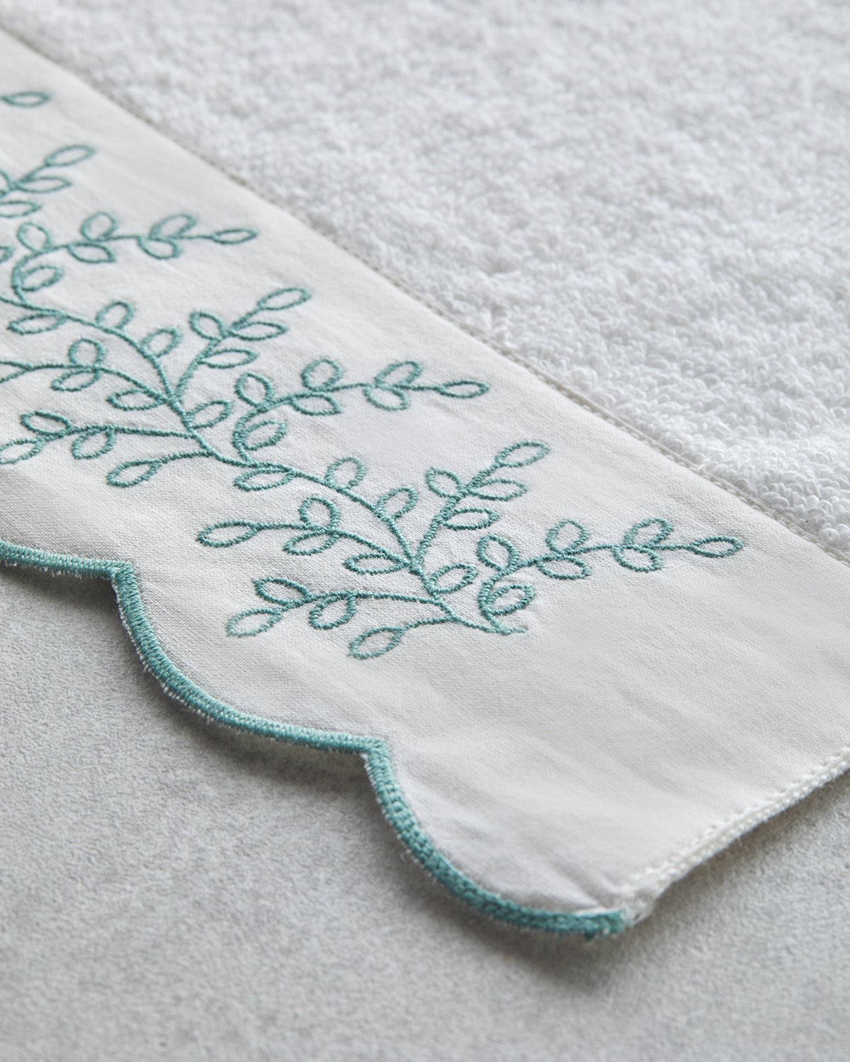 Cotton Brode Face Towel 50x80 cm (view 6)