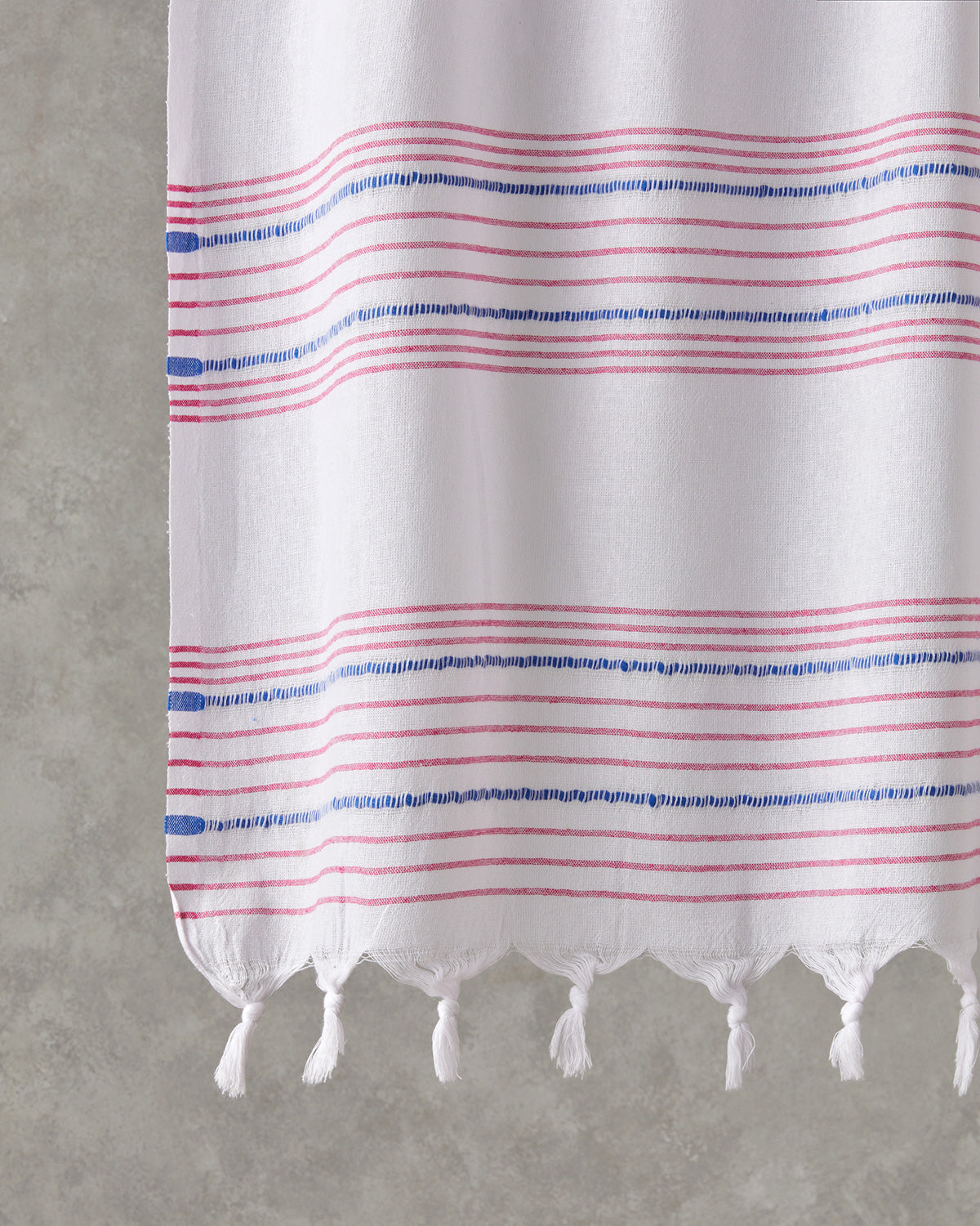 Mayra Regenerated Striped Bath Wrap 90x150 cm Fuchsia - Blue (view 2)