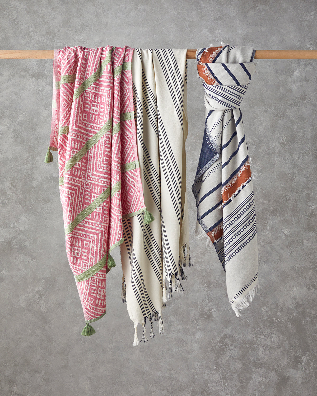 Crispy Cotton Fringed Bath Wrap 90x150 cm Pink - Green (view 4)