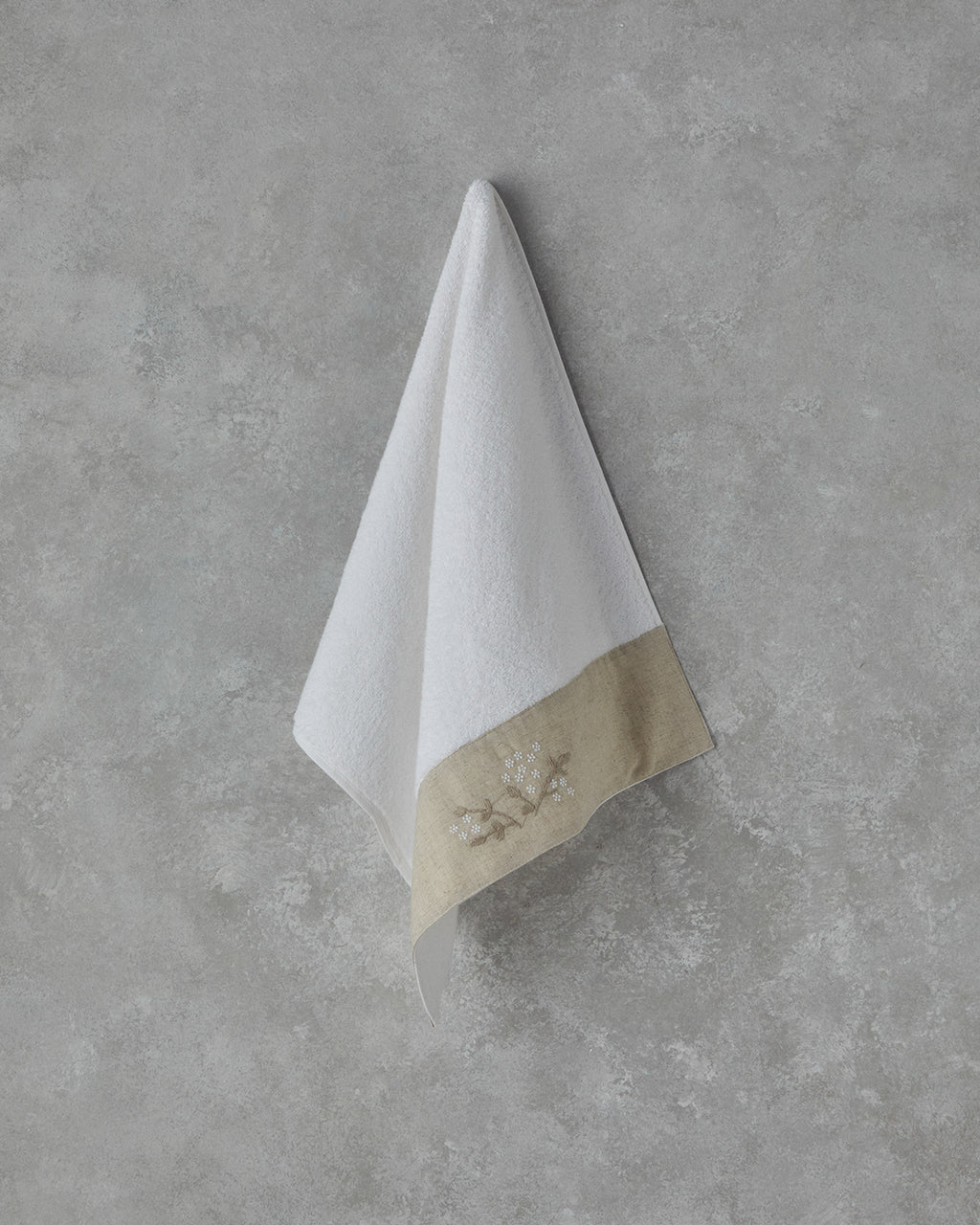 Cotton Embroidered Face Towel 50x90 cm White