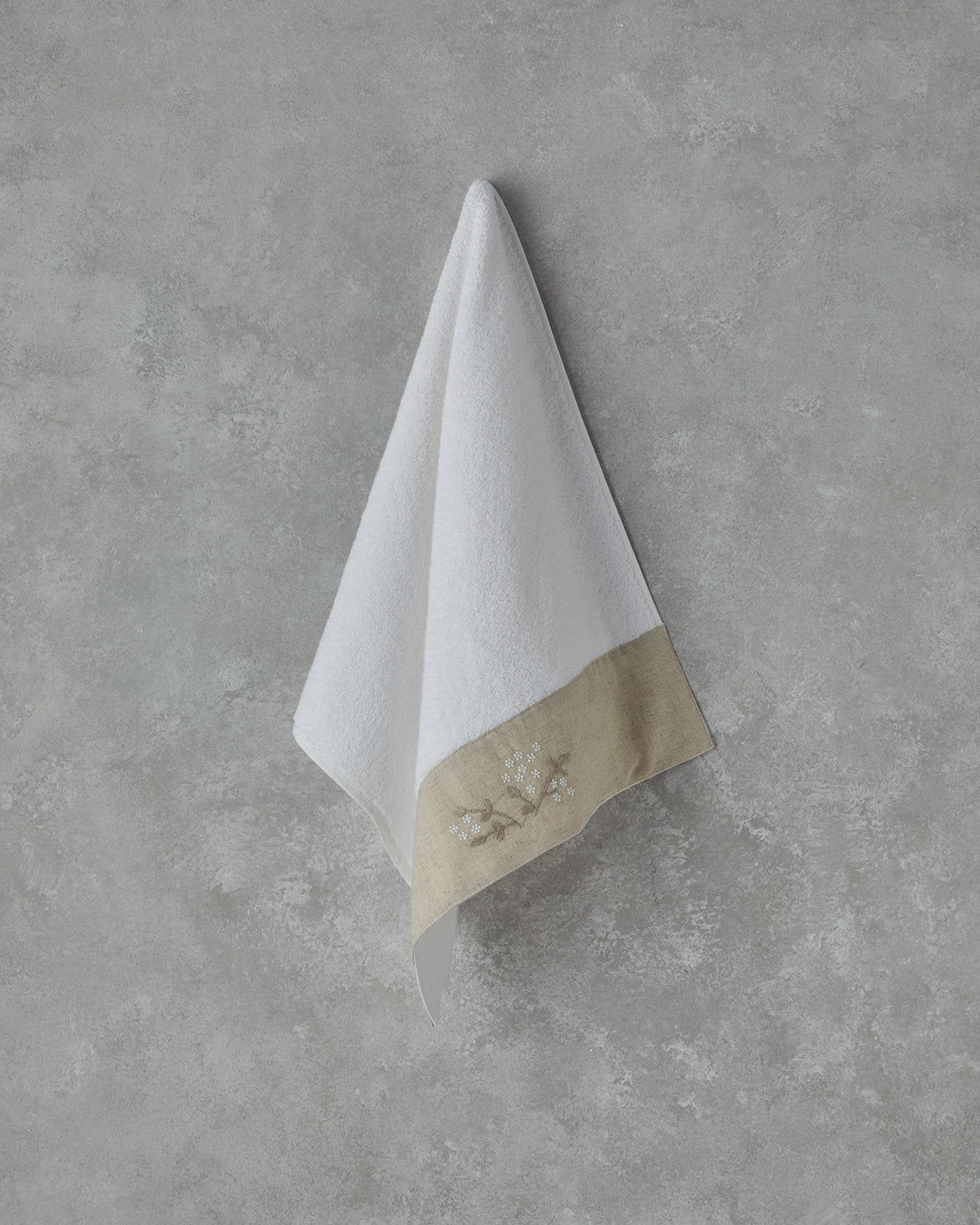 Cotton Embroidered Face Towel 50x90 cm White