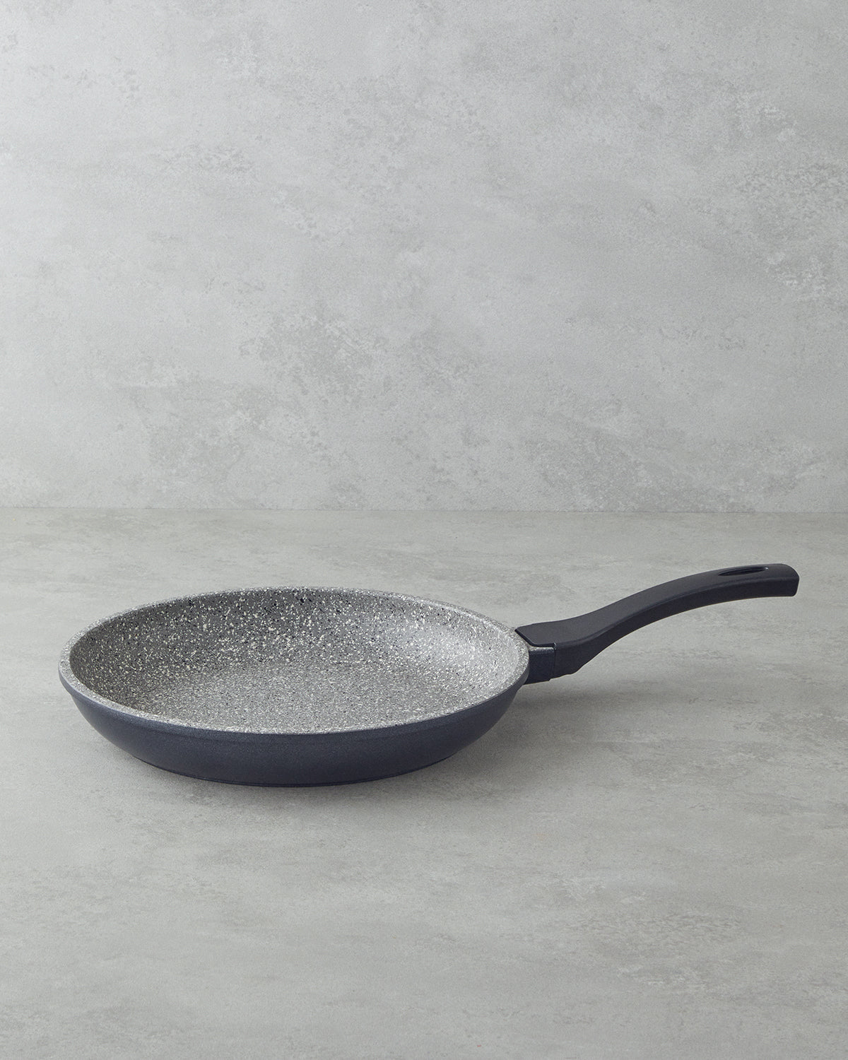 Premium 3 pcs Pan Set 20-24-28 cm Gray (view 2)