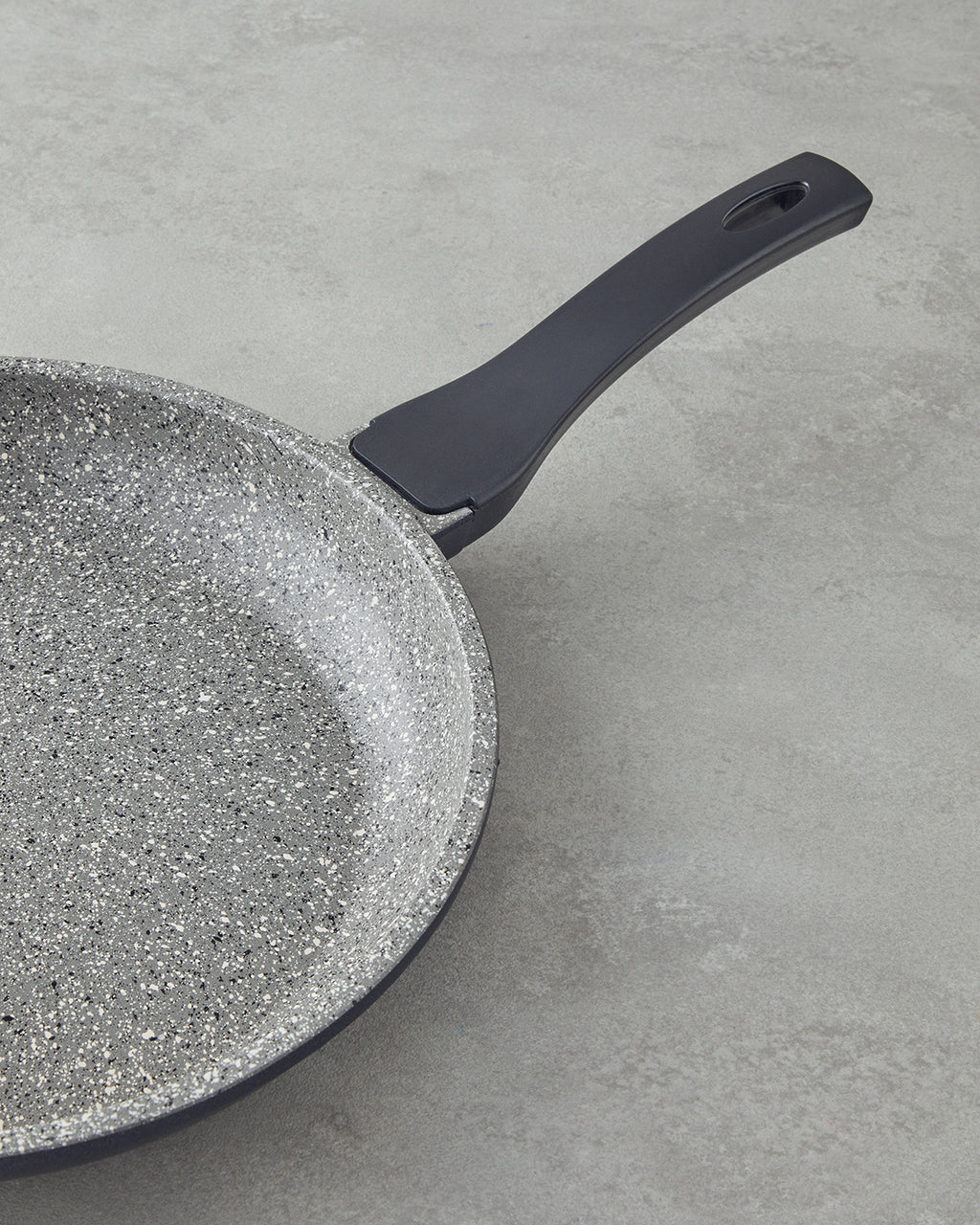 Premium 3 pcs Pan Set 20-24-28 cm Gray (view 3)