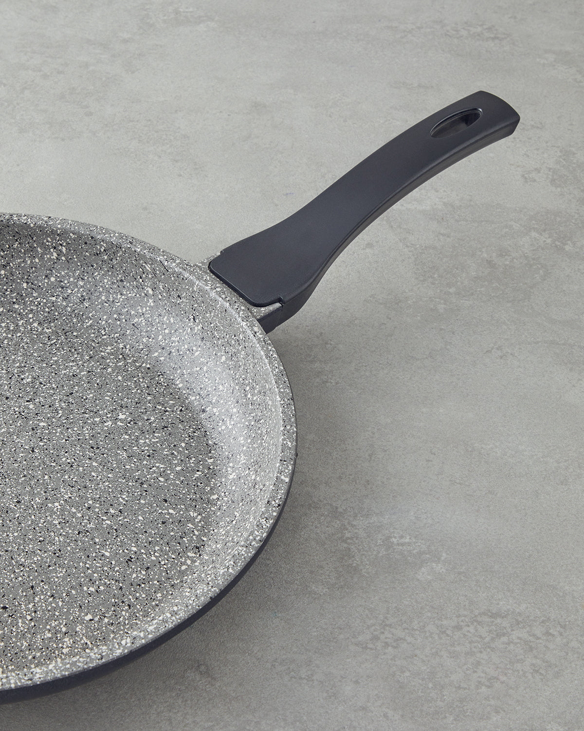 Premium 3 pcs Pan Set 20-24-28 cm Gray (view 3)
