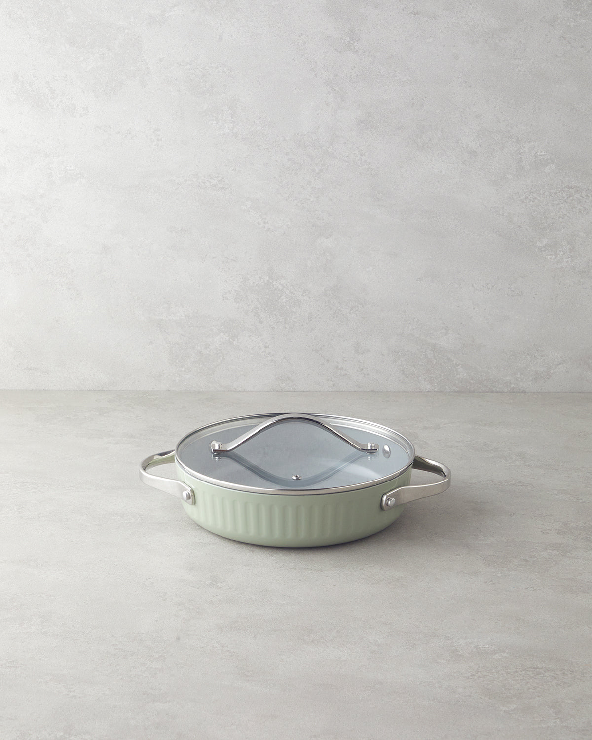 Berlin Flat Pot Green - 24x6 cm