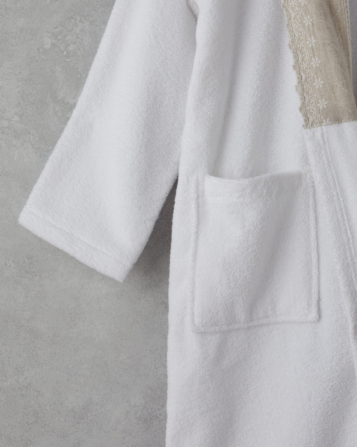 Leggy Cotton Bathrobe S-M White (view 3)