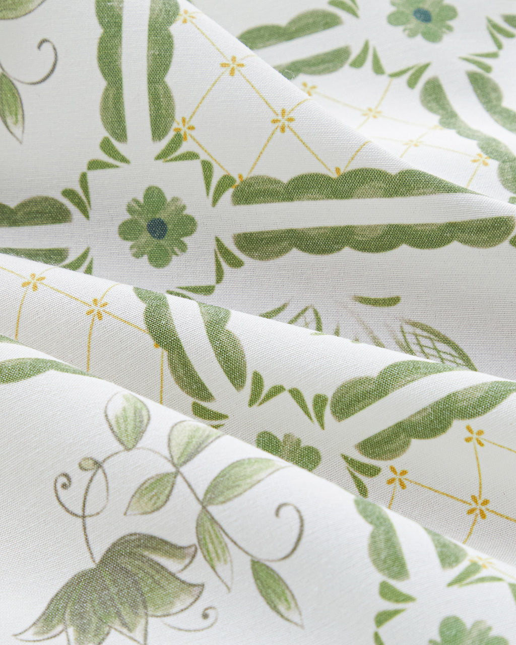 Botanical Garden Cotton Polyester Table Cloth 150x200 cm White - Green (view 3)