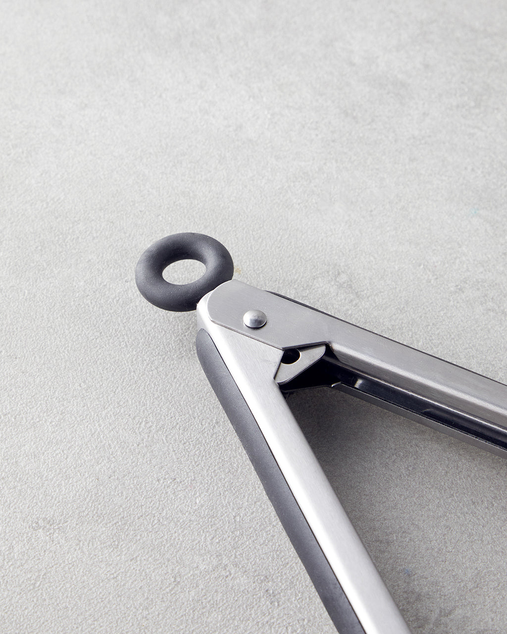 Stainless Steel Tongs 26 cm Black (view 4)