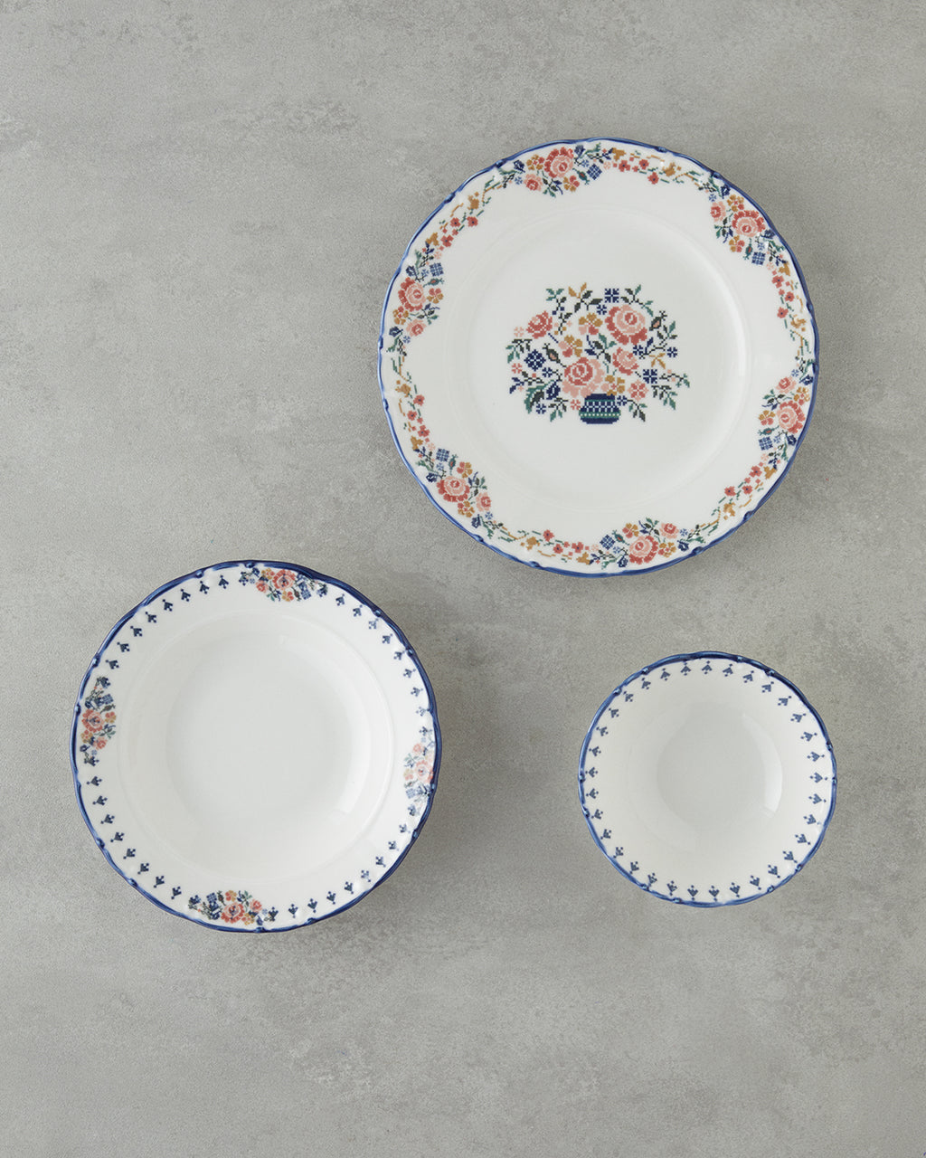Pixel Porcelain Table Set 12 Pieces, 4 Servings Colored (view 2)