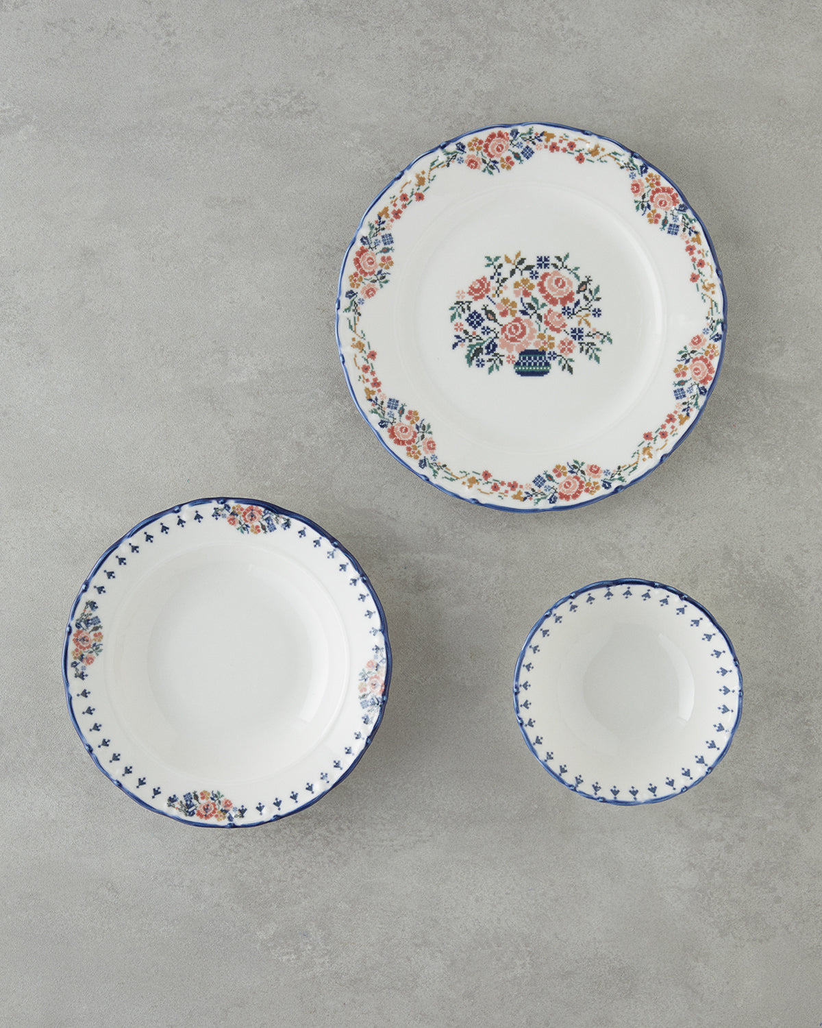 Pixel Porcelain Table Set 12 Pieces, 4 Servings Colored (view 2)