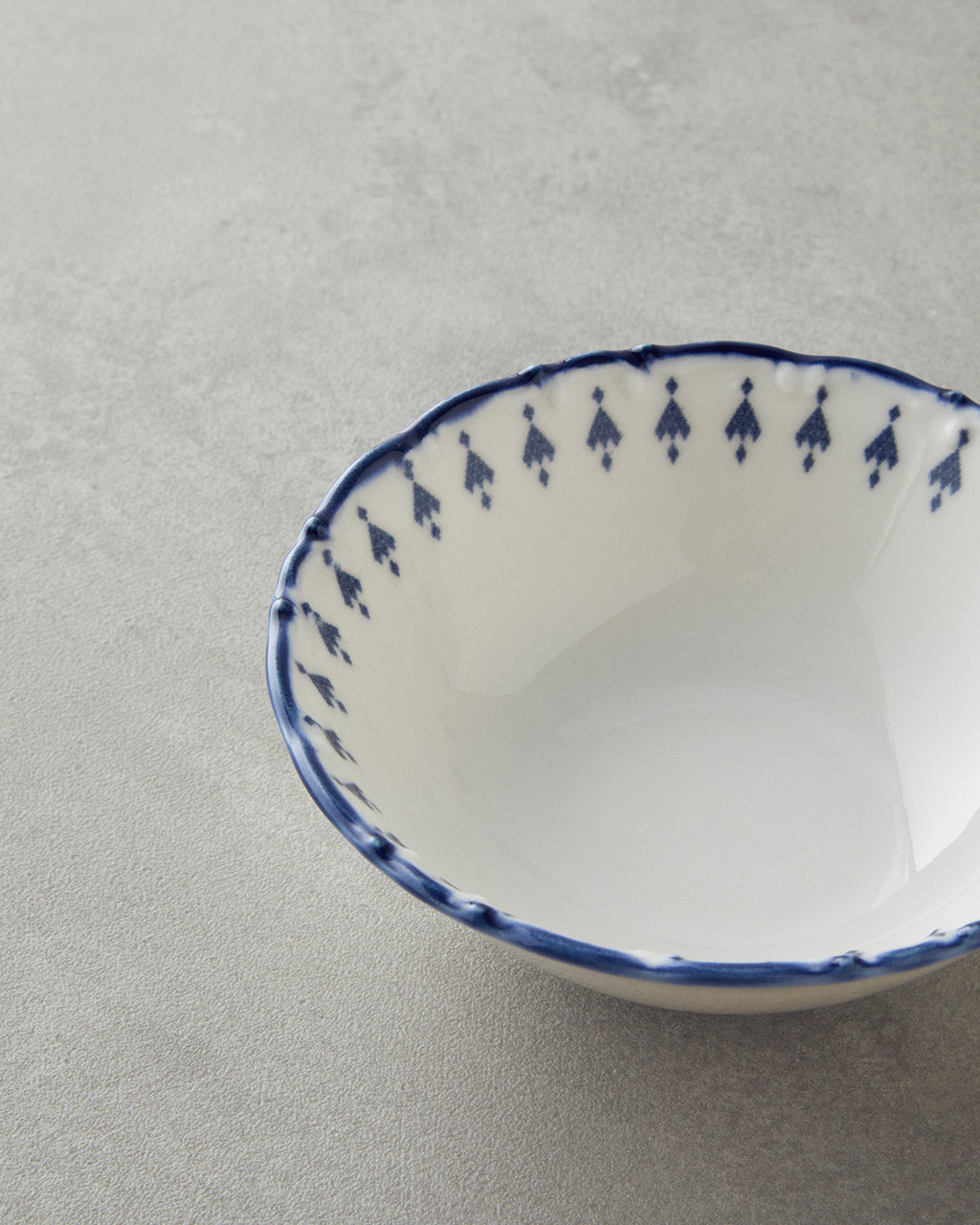 Pixel Porcelain Table Set 12 Pieces, 4 Servings Colored (view 6)