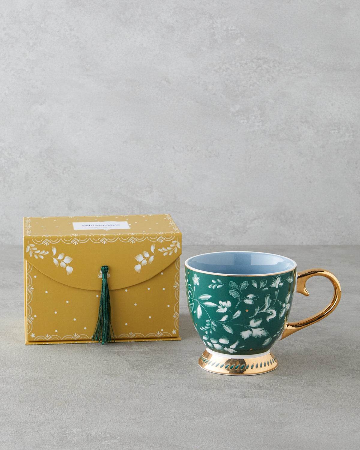 New Bone China Mug 460 ml Green