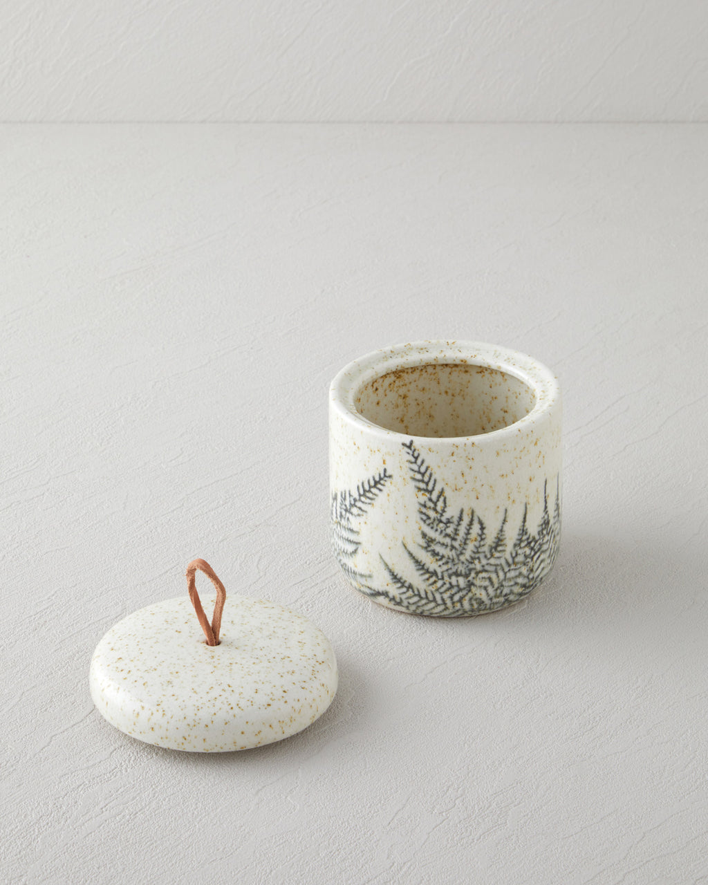 Liora Decorative Box 11 cm Cream (view 2)