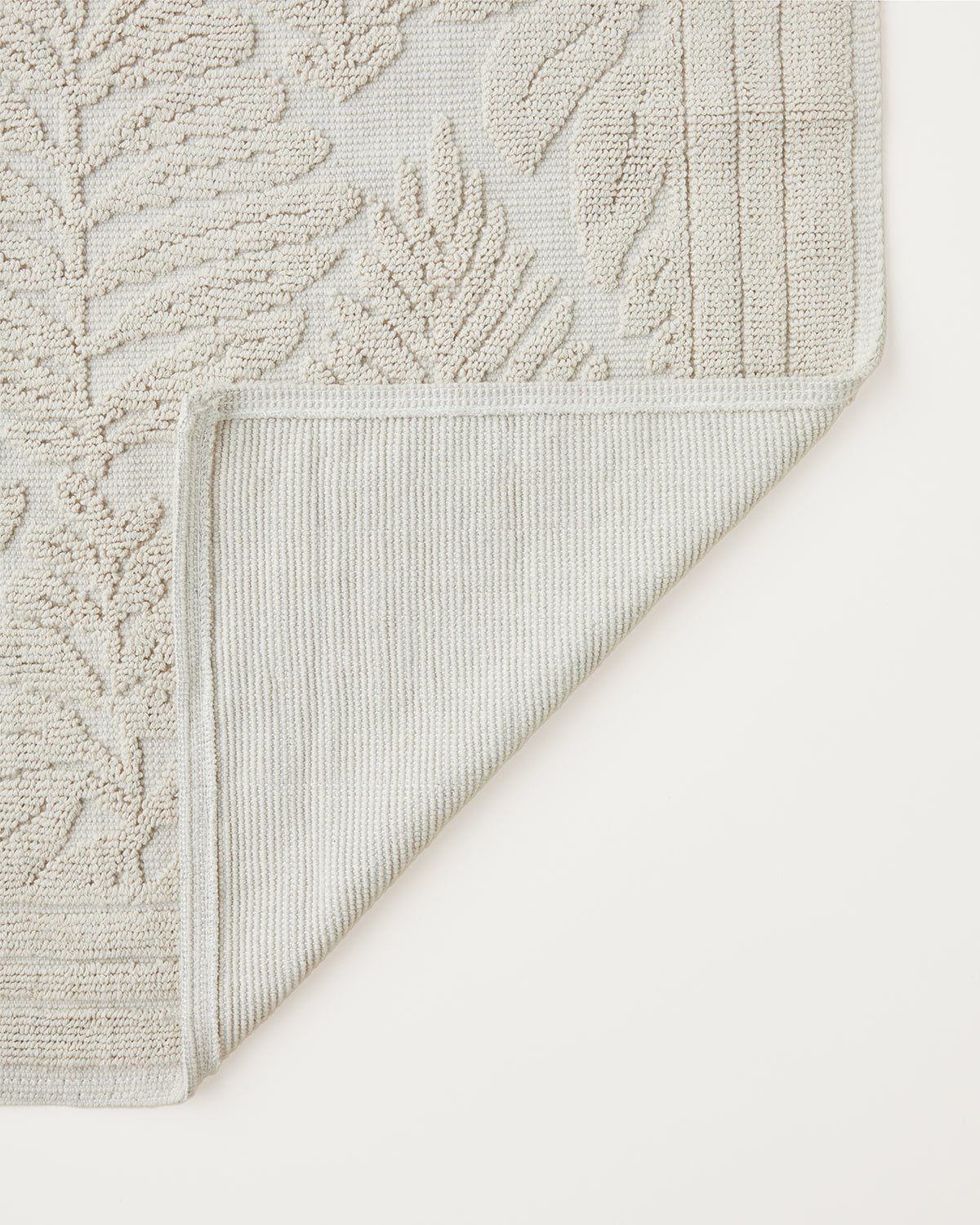 Leafy Cotton Boucle Rug 80x150 cm Cream (view 2)