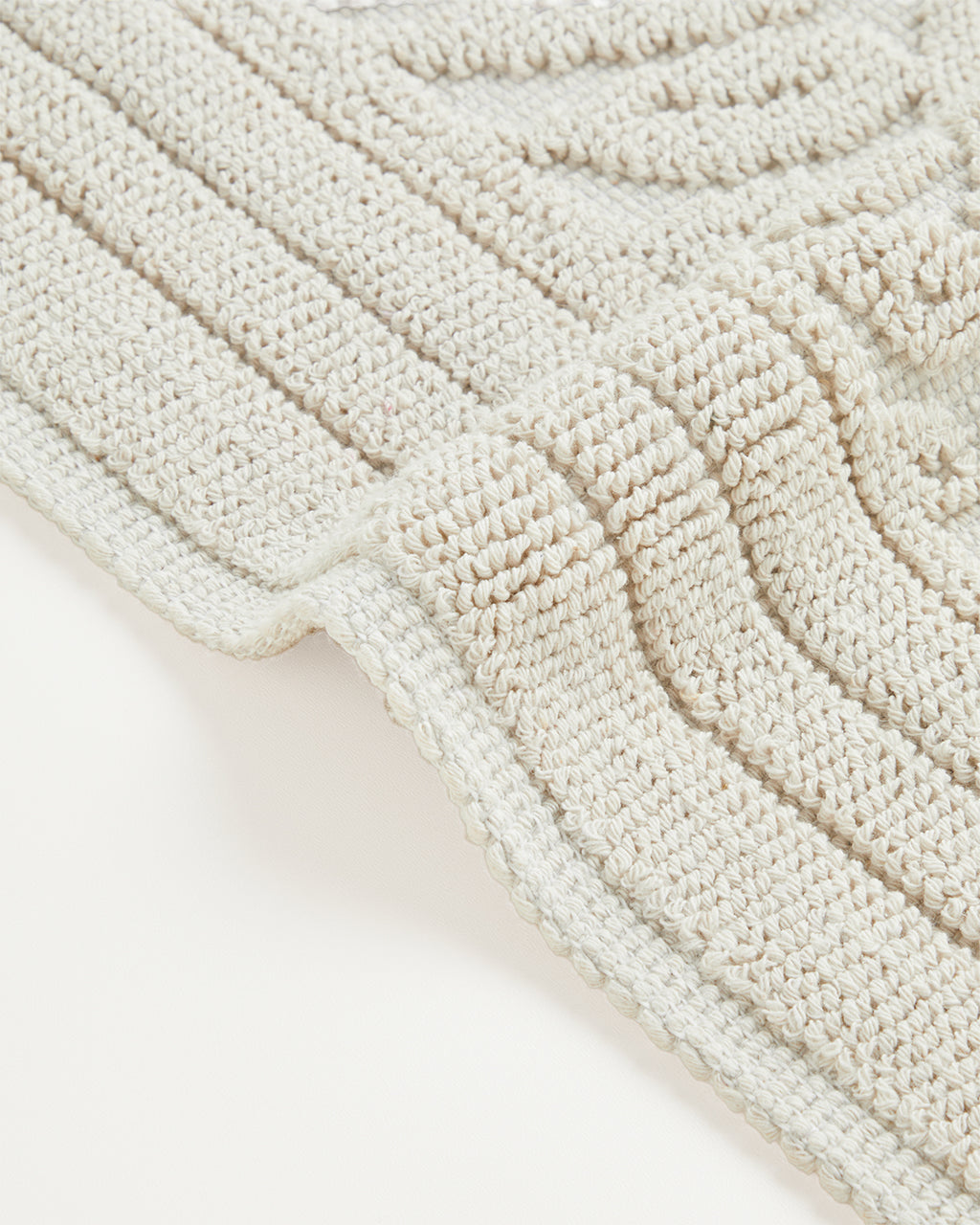 Leafy Cotton Boucle Rug 80x150 cm Cream (view 3)