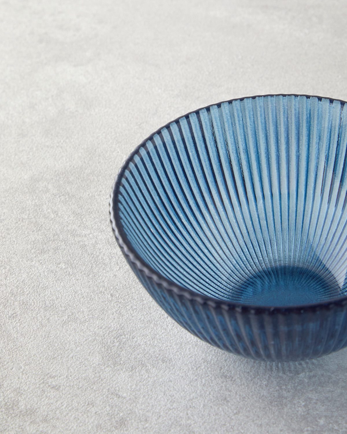Olith Glass Snack Bowl 9 cm Blue (view 3)