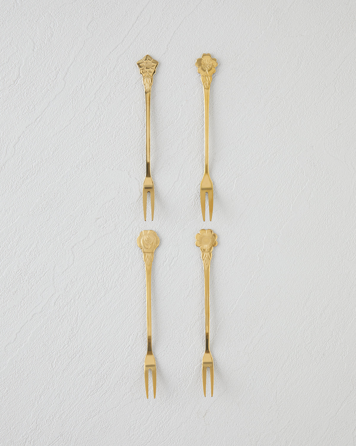 Flora Stainless Steel Cocktail Fork 4 Pieces Gold