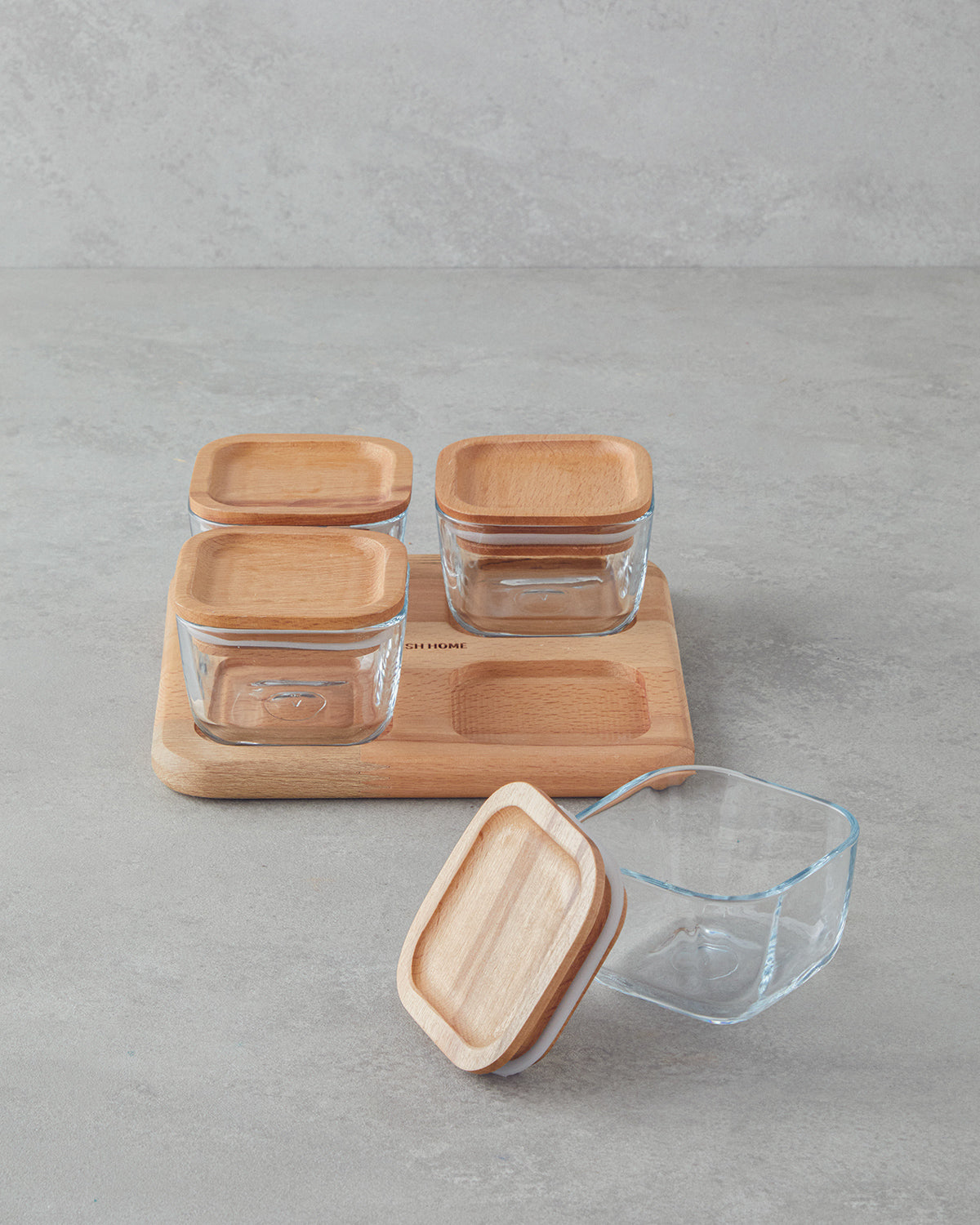 Pico Glass Wooden Cover with 4 Sections Breakfast Container 21x21 cm Transparent