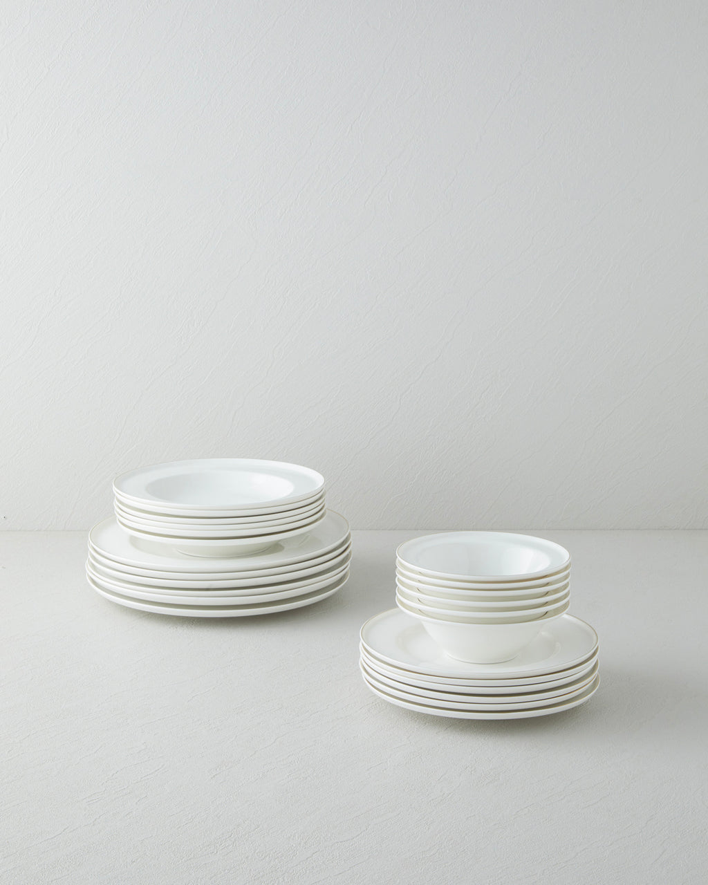 Bone Porcelain Table Set 24 Pieces, 6 Servings Gold (view 2)