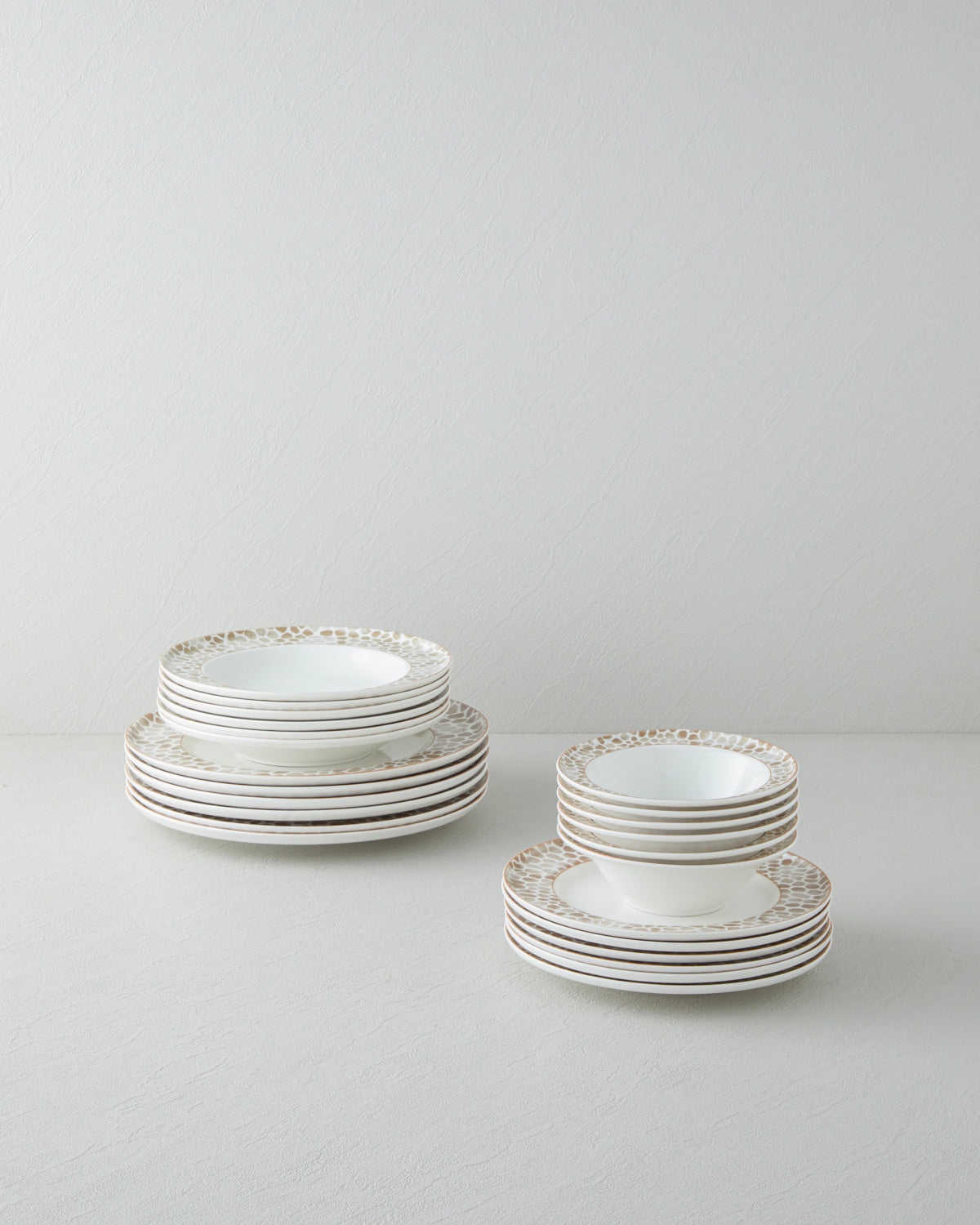 Bone Porcelain Table Set 24 Pieces, 6 Servings Brown (view 2)