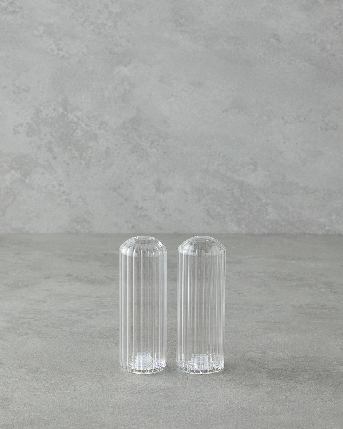 Glass 2 pcs Salt and Pepper Shaker 11x3.5 cm Transparent