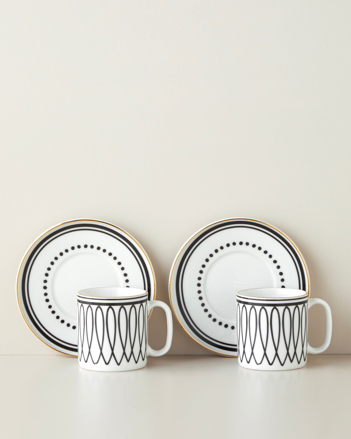 Bone Porcelain 4 Pieces 2 Servings Tea Cup Set 150 ml Black - White - Gold (view 2)