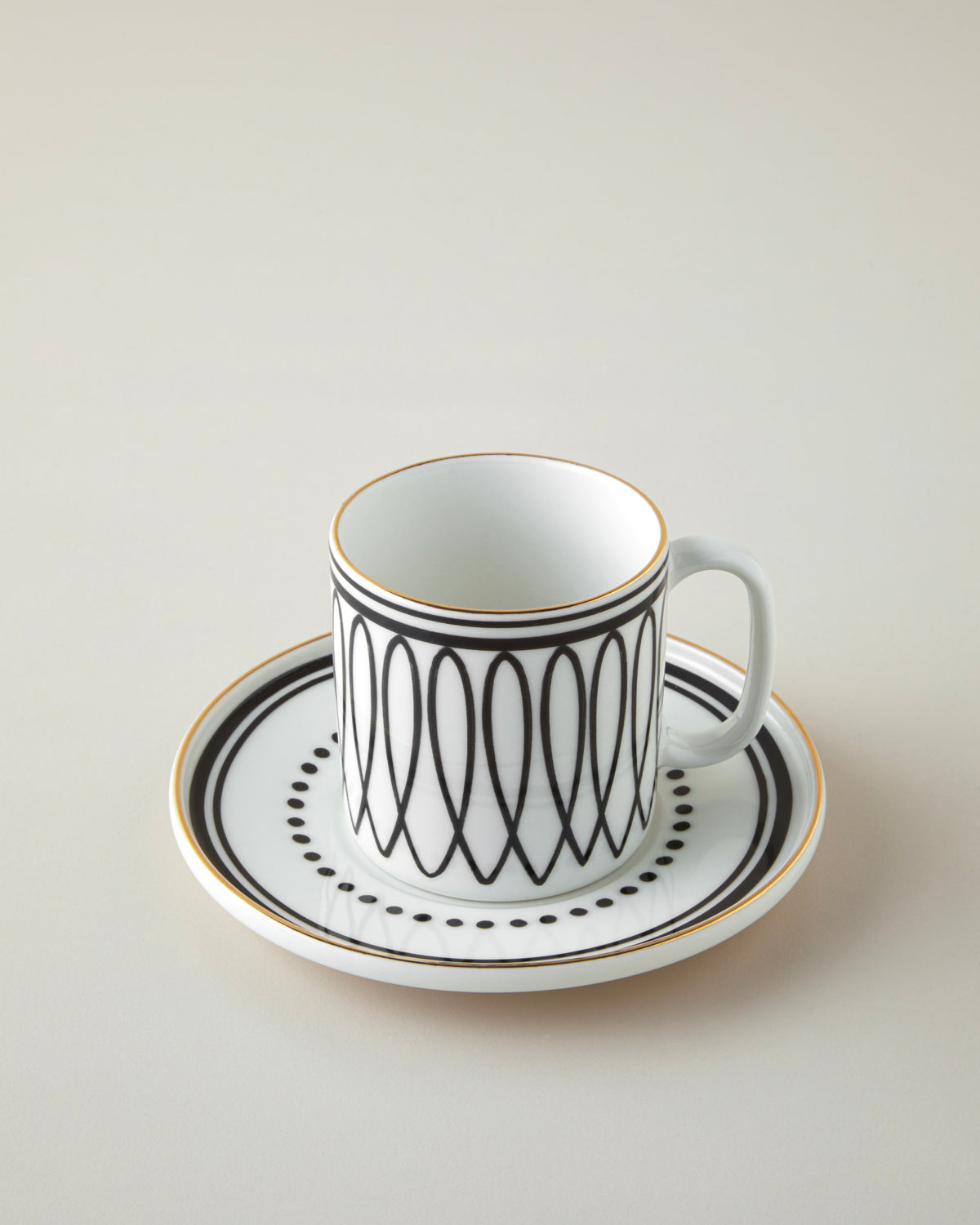 Bone Porcelain 4 Pieces 2 Servings Tea Cup Set 150 ml Black - White - Gold (view 3)