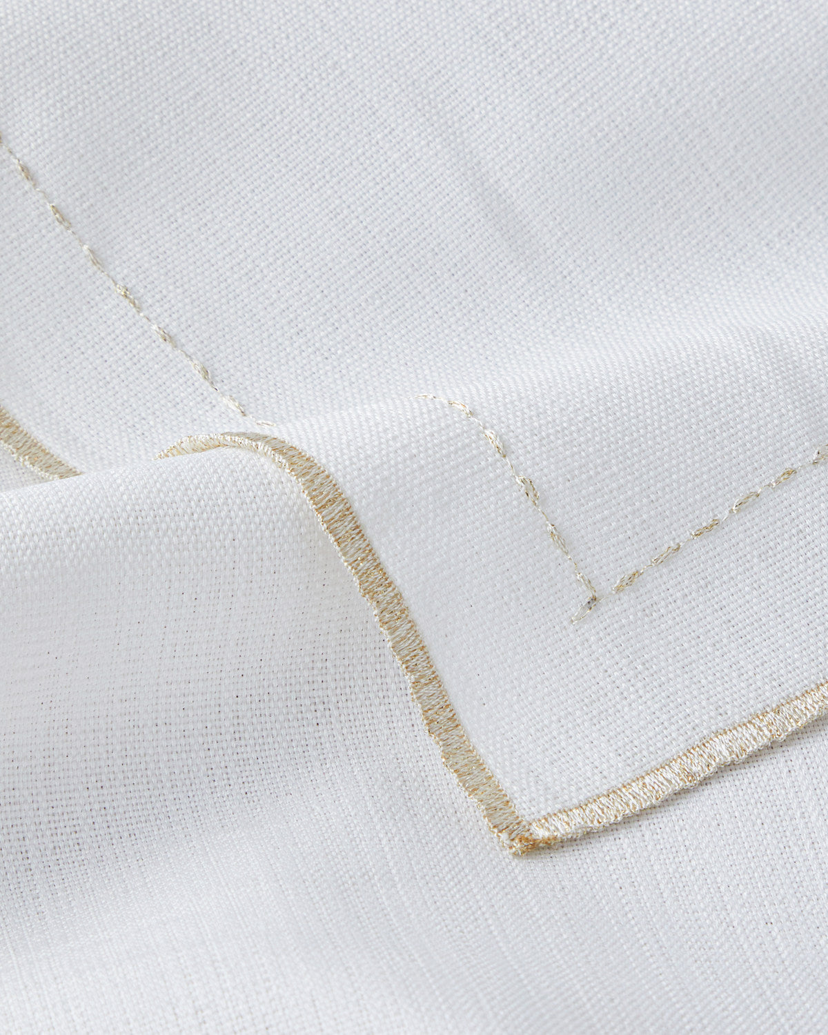 Celine Polyester Table Cloth 150x200 cm Gold (view 4)