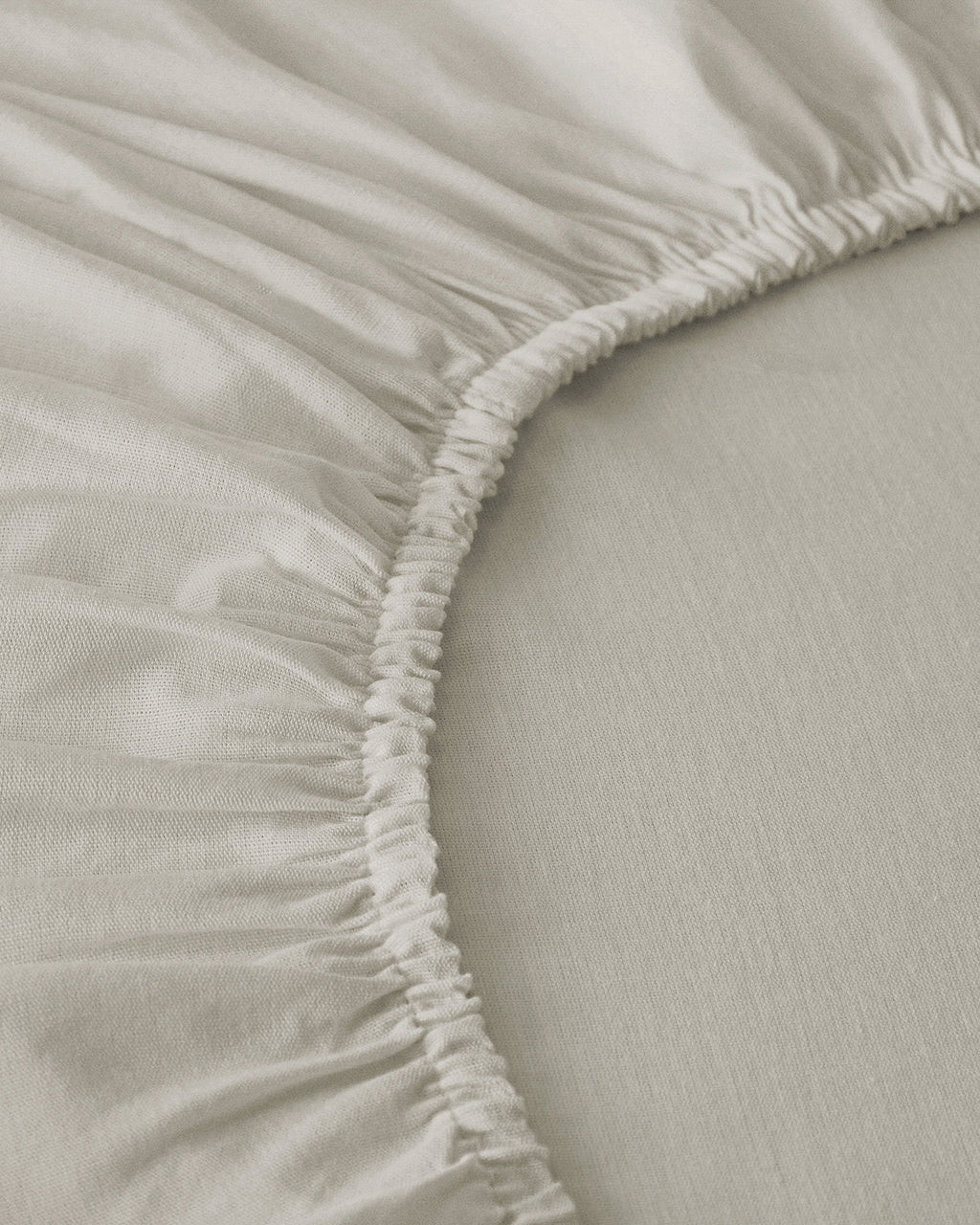 Novella Premium Soft Cotton Fitted Sheet - Purple, Cream & more (view 24)