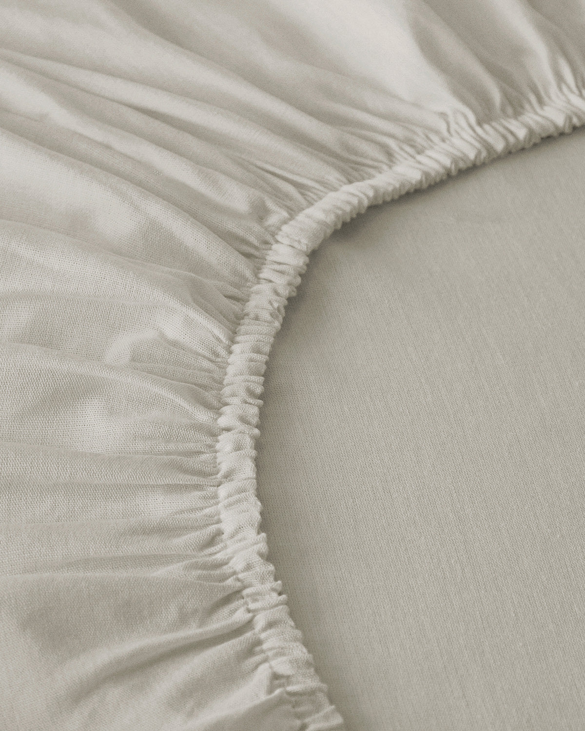 Novella Premium Soft Cotton Fitted Sheet - Purple, Cream & more (view 24)