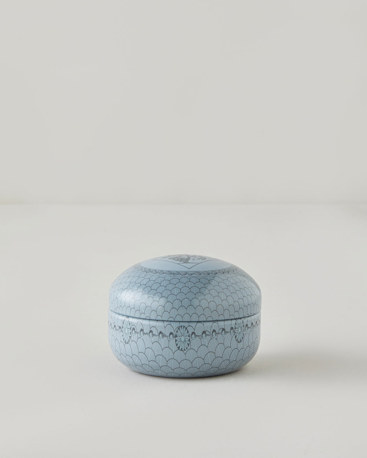 Luna Scented Candle 170 g White