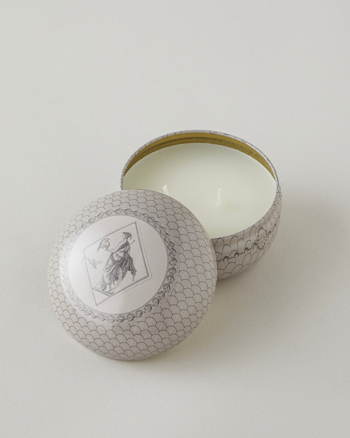 Vesta Scented Candle 170 g White (view 2)