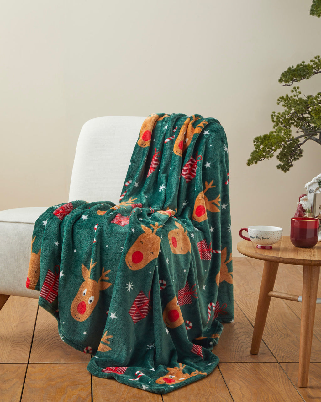 Happy Winter Sofa Throw 120x160 cm Green (view 2)