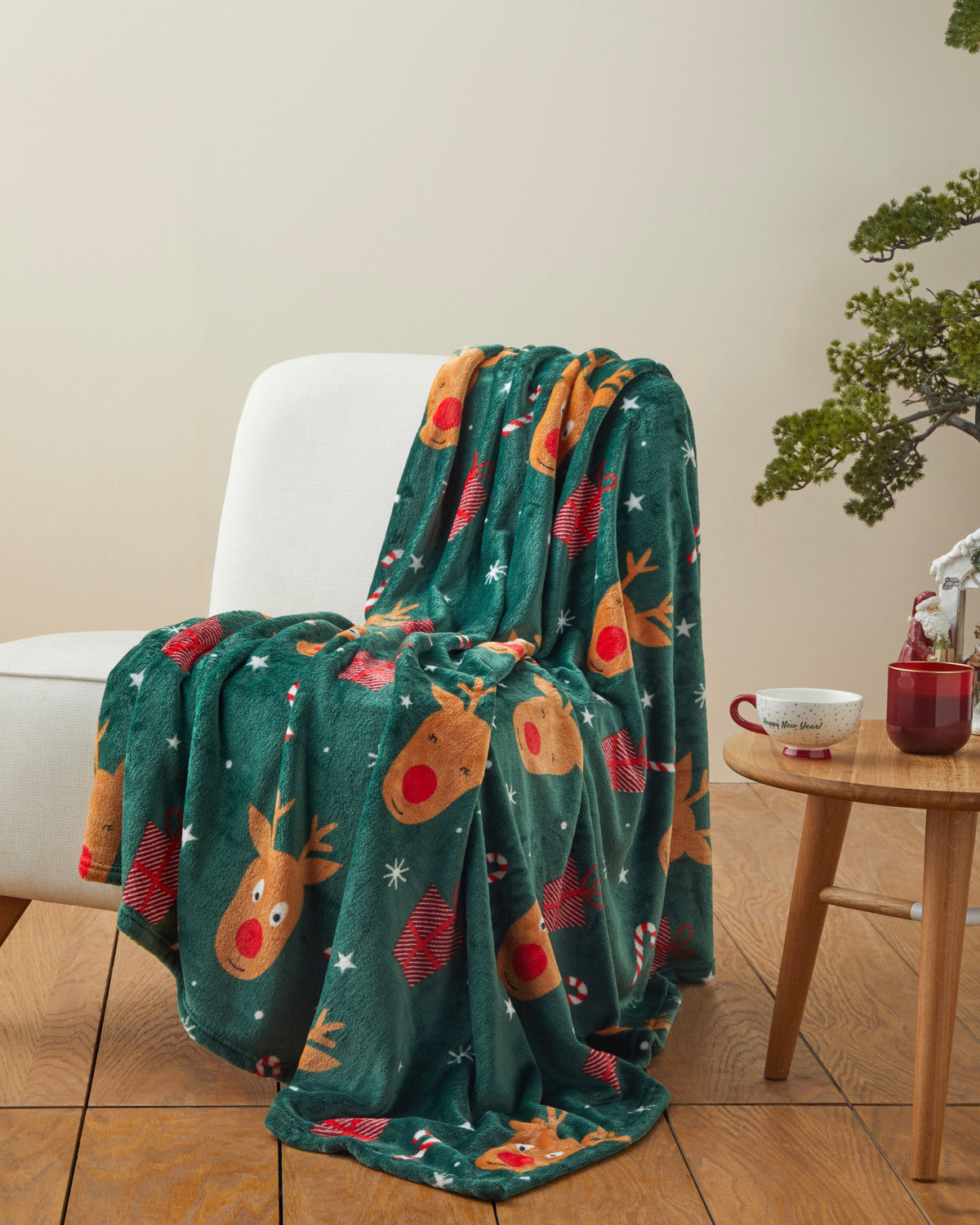 Happy Winter Sofa Throw 120x160 cm Green (view 2)
