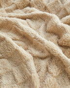 Fancy Square Sofa Throw 120x160 cm (view 3)