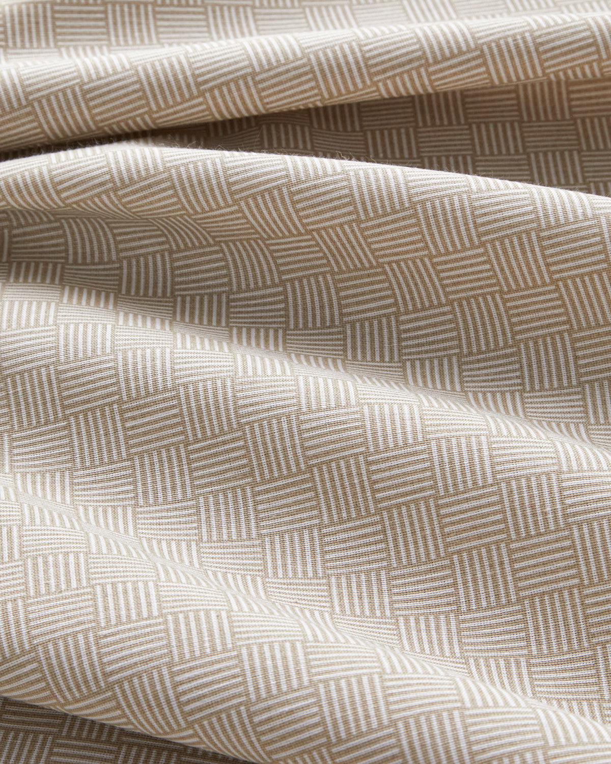 Linework Easy Iron Duvet Cover Set (view 20)