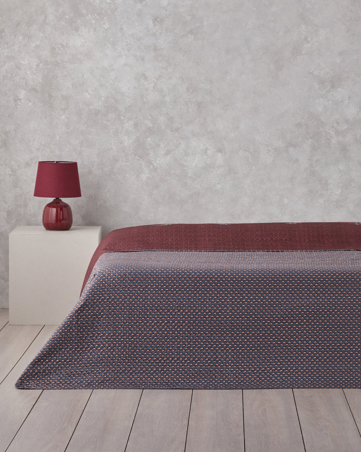 Multi-Purpose Cover Maroon (view 14)