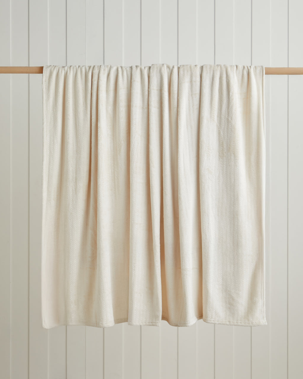 Floss Super Soft Blanket (view 5)