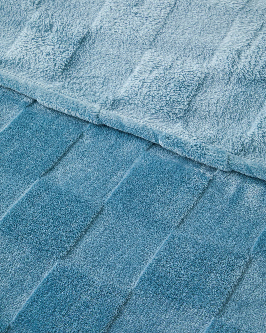 Jacquard Supersoft Blanket (view 9)