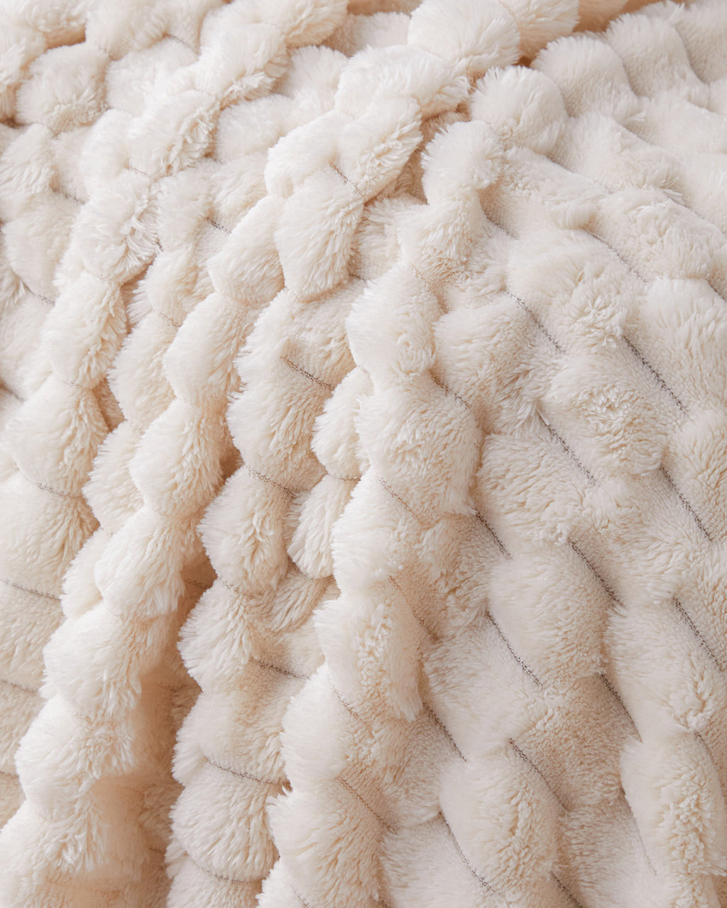 Tiny Bubbles Jacquard Wellsoft TV Blanket 120x160 cm (view 3)
