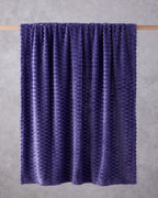 Tiny Bubbles Jacquard Wellsoft TV Blanket 120x160 cm (view 4)
