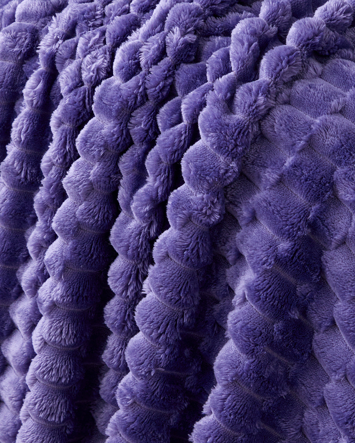 Tiny Bubbles Jacquard Wellsoft TV Blanket 120x160 cm (view 6)