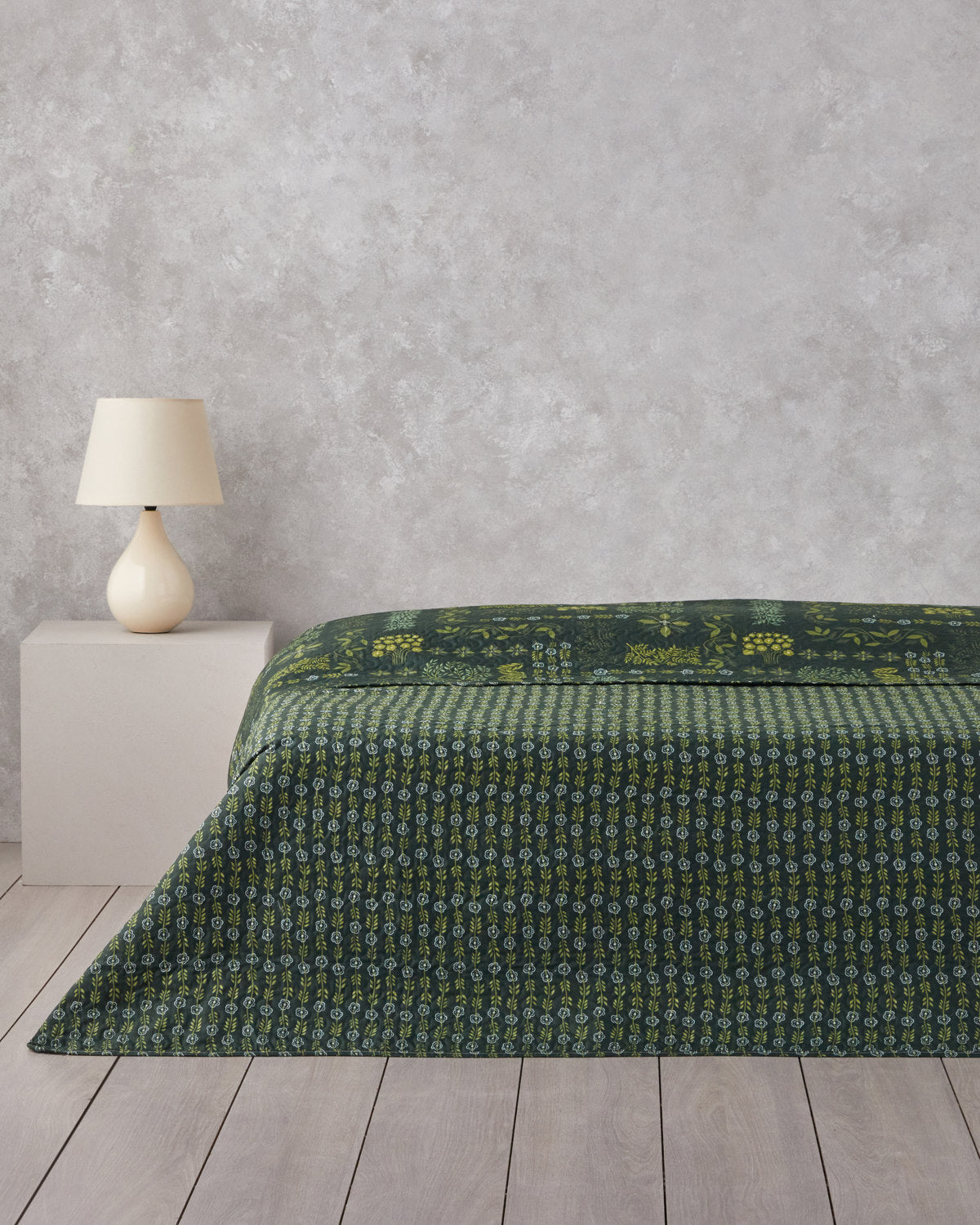 Tendril Bloom Multi-Purpose Cover Green (view 12)