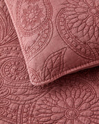 Bed Spread Set Maroon - King 240x220 cm (view 3)
