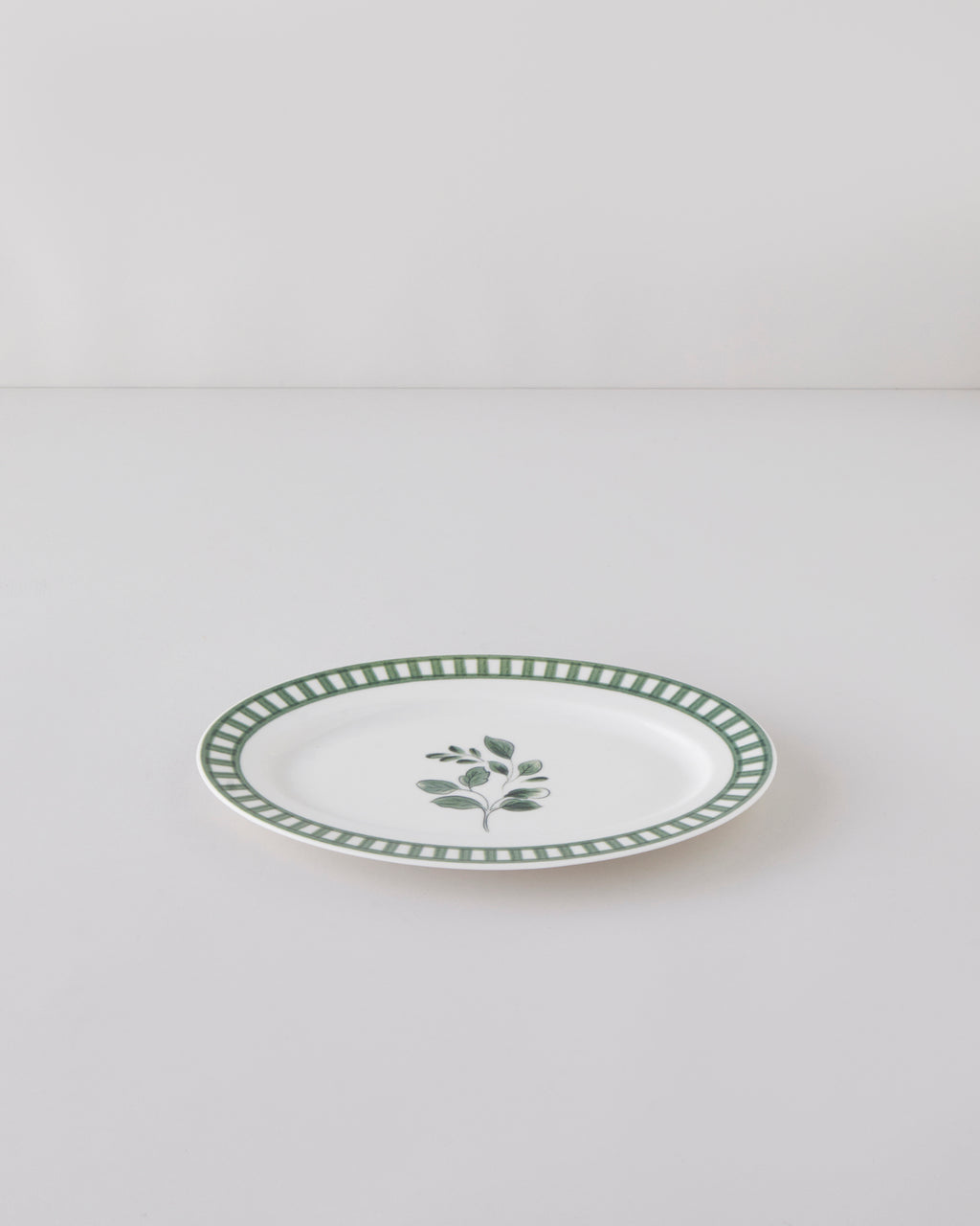 Porcelain Rectangular Plate 30 cm Green