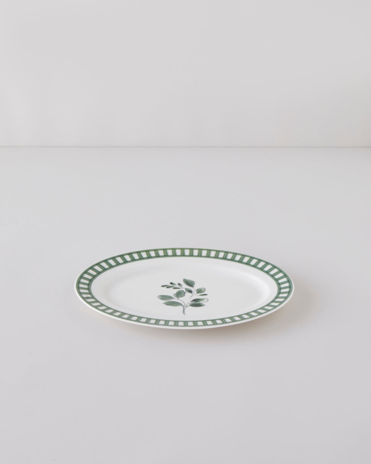 Porcelain Rectangular Plate 30 cm Green