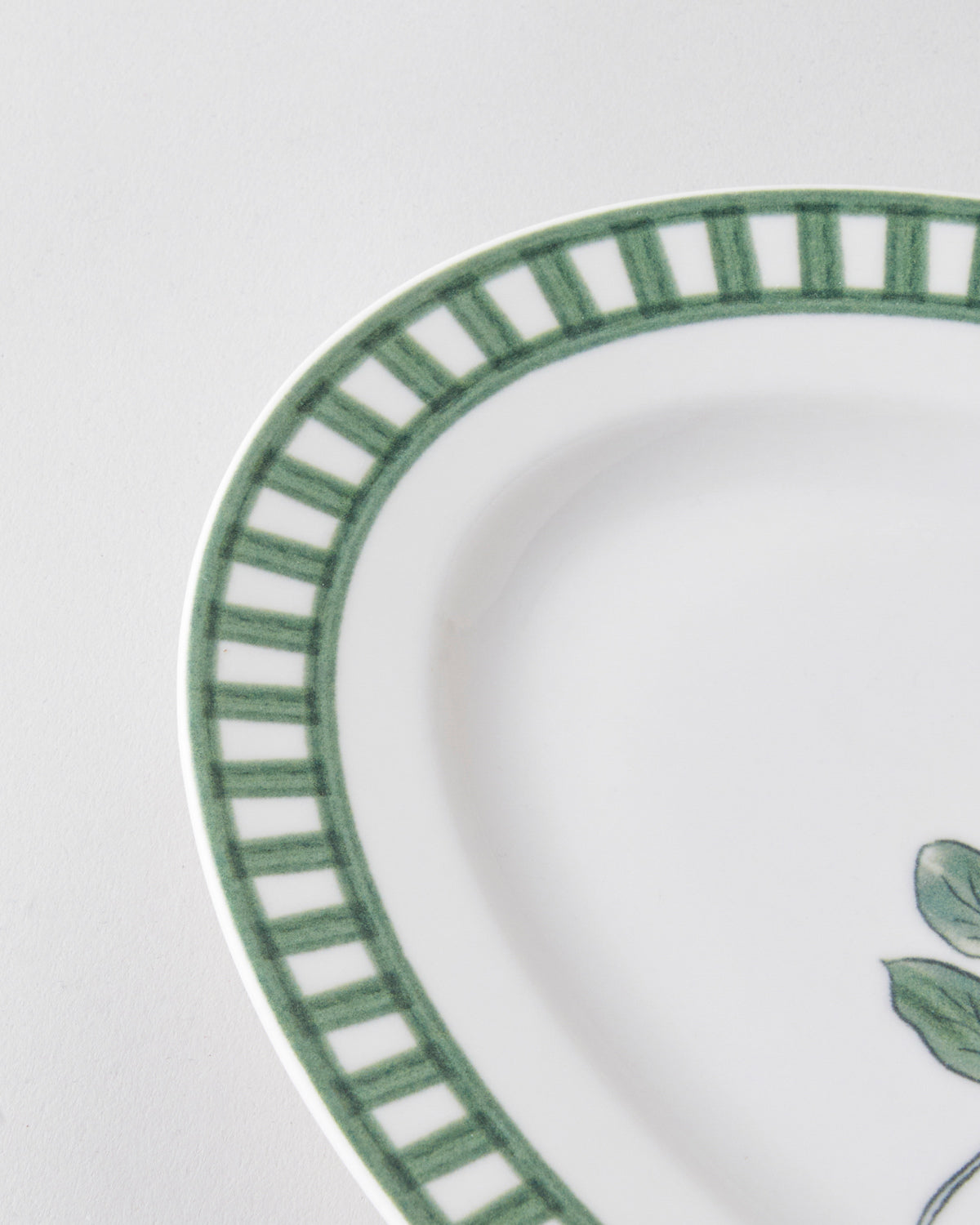 Porcelain Rectangular Plate 30 cm Green (view 3)