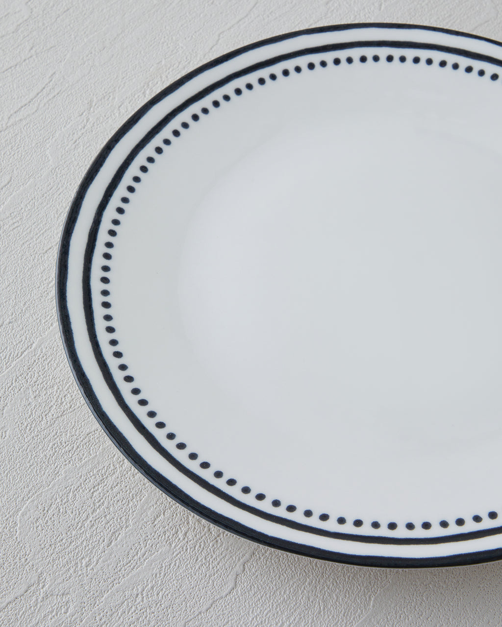 Porcelain Serving Plate 25 cm Black - White (view 3)