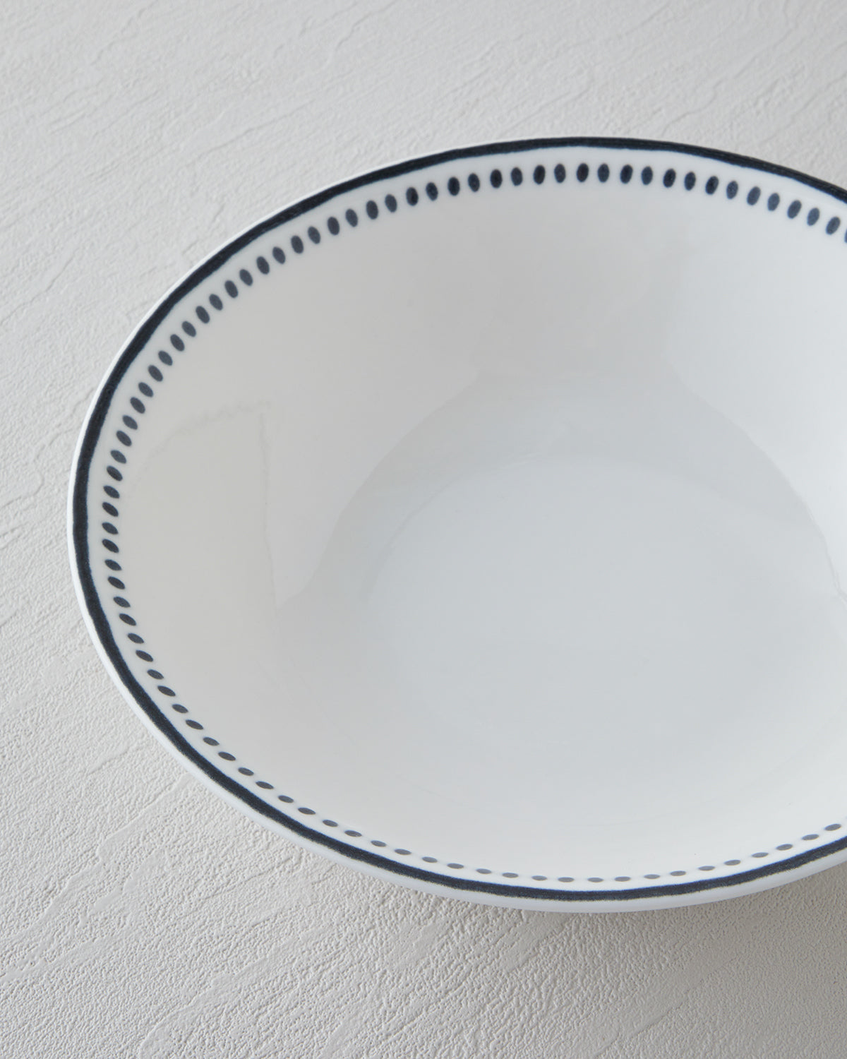 Porcelain Bowl Black - White (view 7)