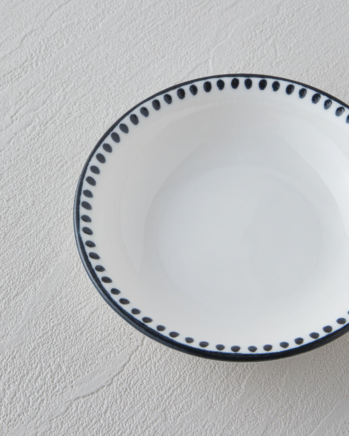 Black Dots Porcelain Snack Bowl 11 cm Black - White (view 3)